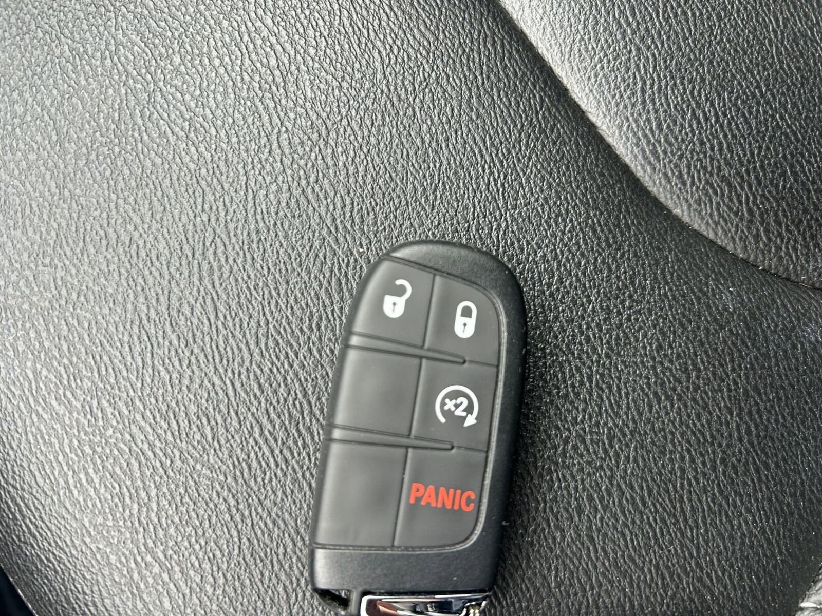 Thumbnail: 2025 Jeep Compass - 27