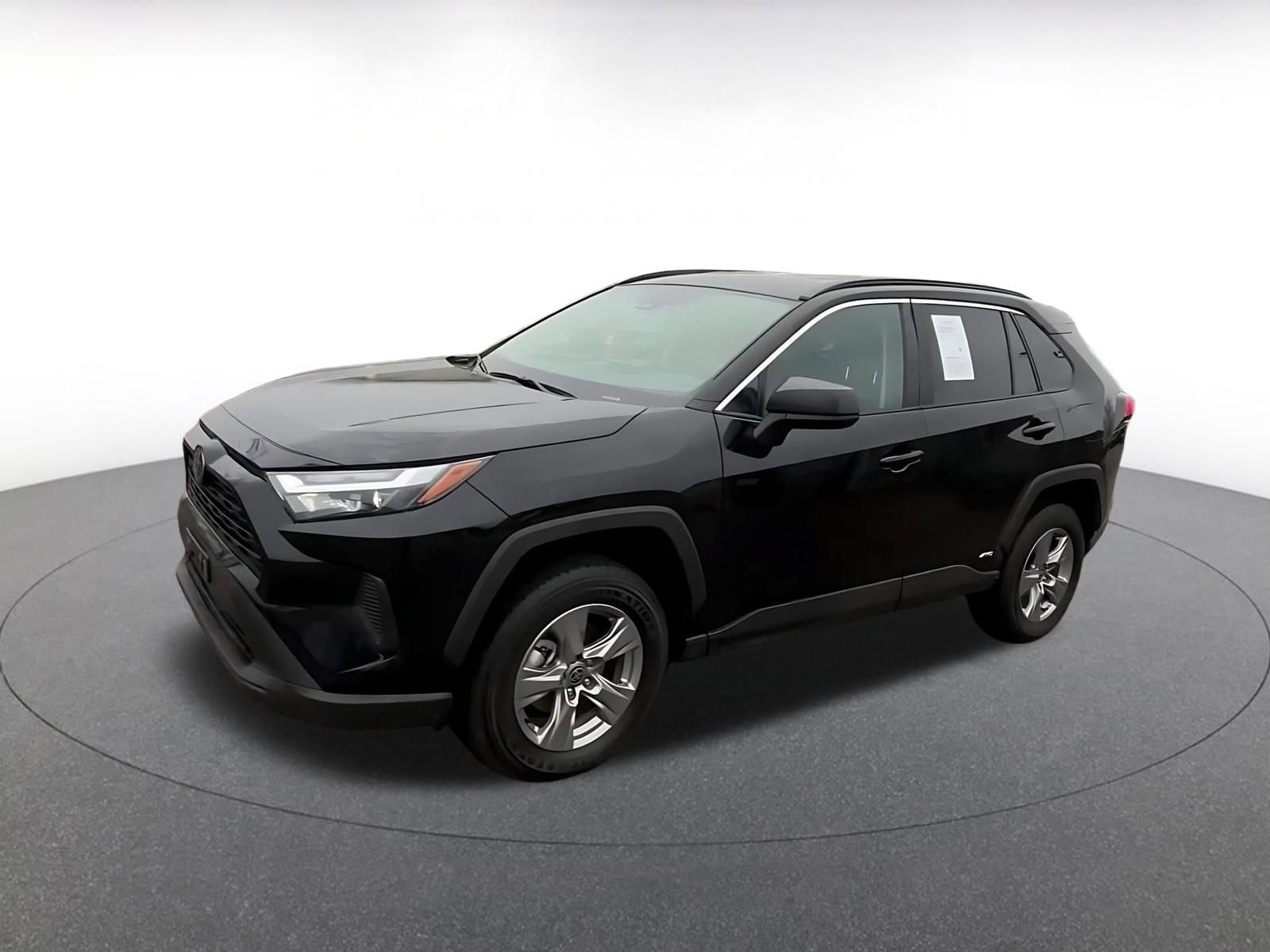 Thumbnail: 2025 Toyota RAV4 - 8