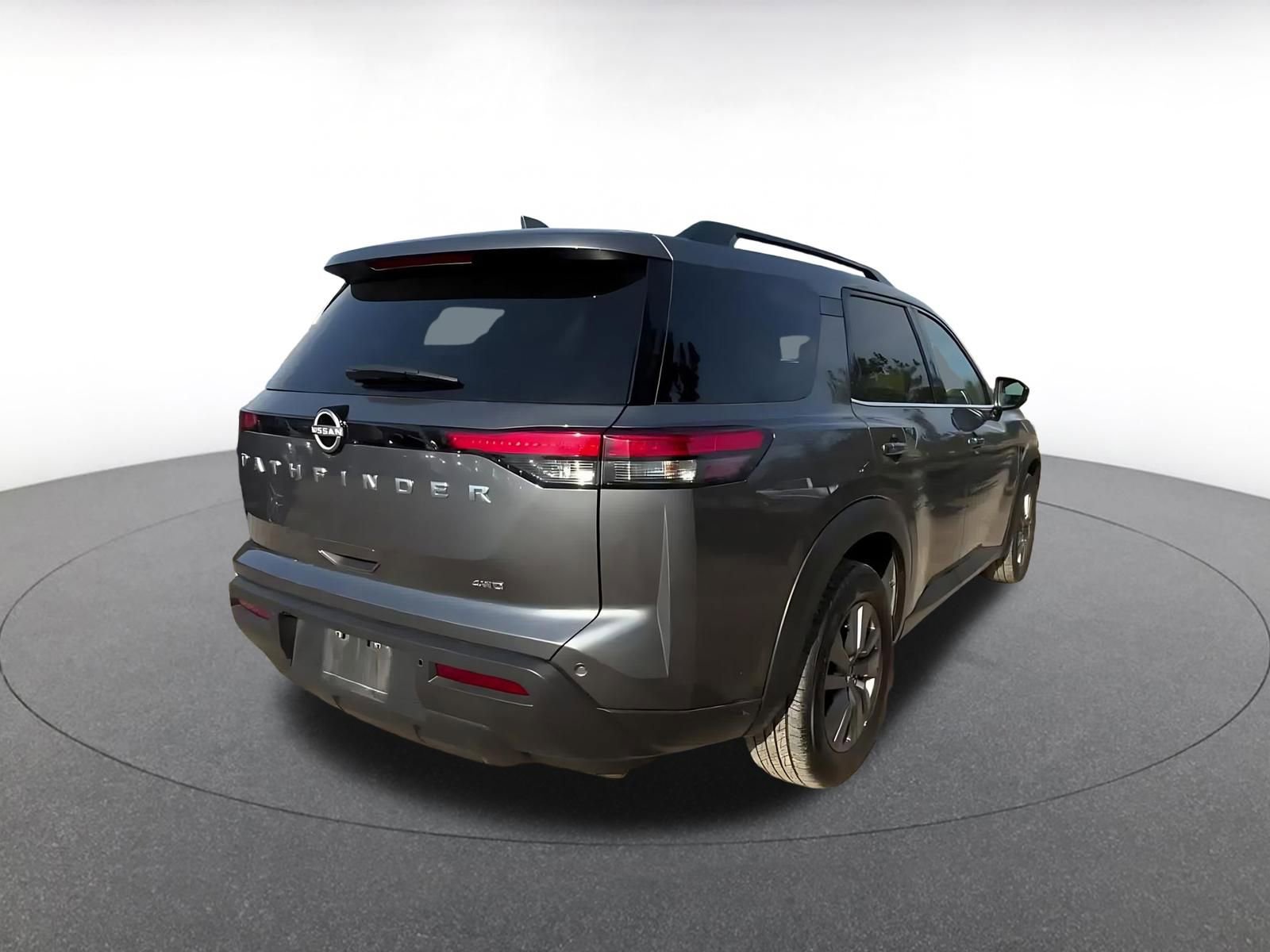 Thumbnail: 2025 Nissan Pathfinder - 14