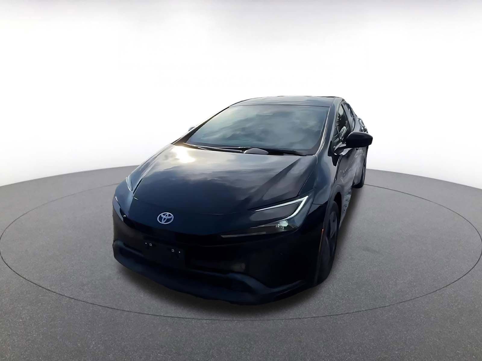 Thumbnail: 2025 Toyota Prius - 7