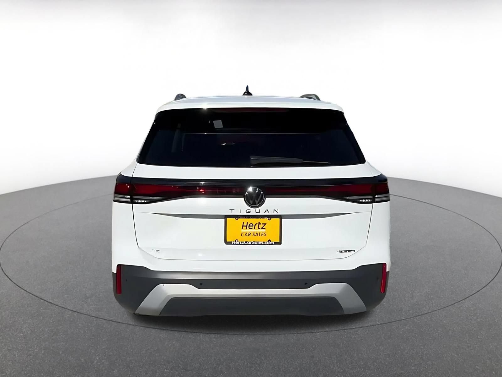 Thumbnail: 2026 Volkswagen Tiguan - 12