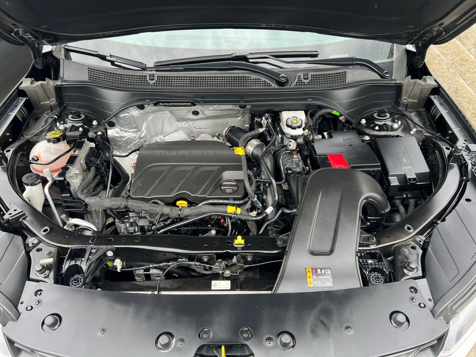 Thumbnail: 2025 Chevrolet Trax - 32