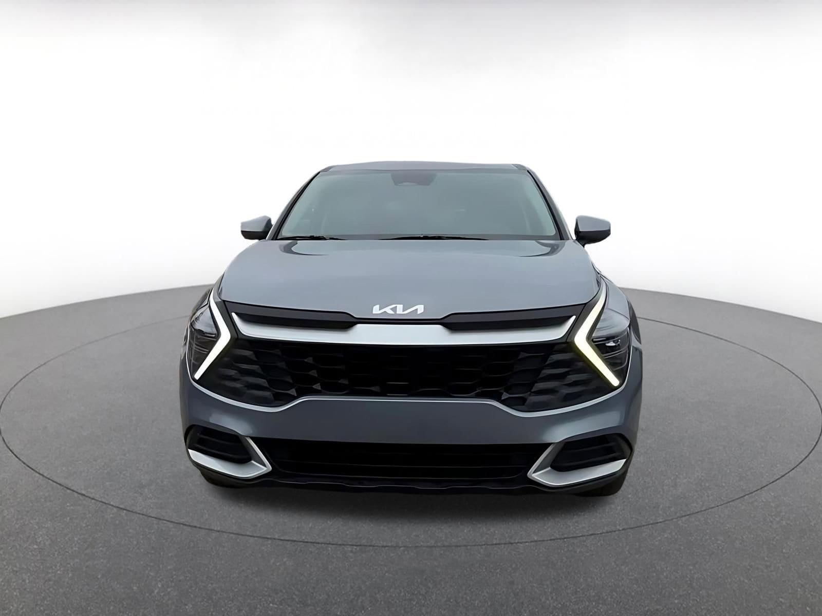 Thumbnail: 2025 Kia Sportage - 4