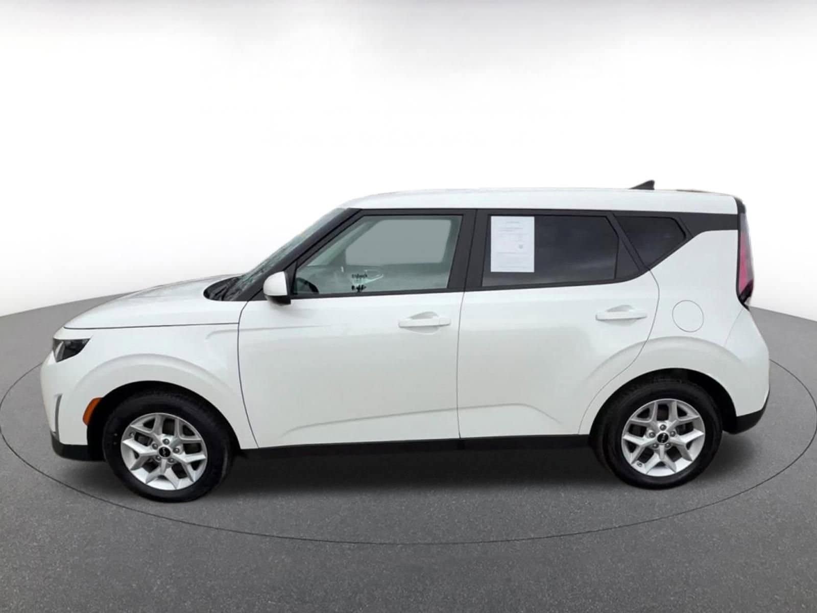 Thumbnail: 2025 Kia Soul - 9