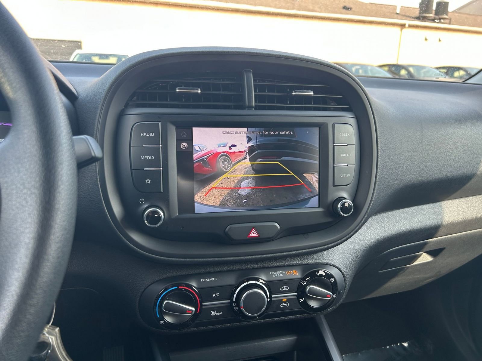 Thumbnail: 2025 Kia Soul - 27