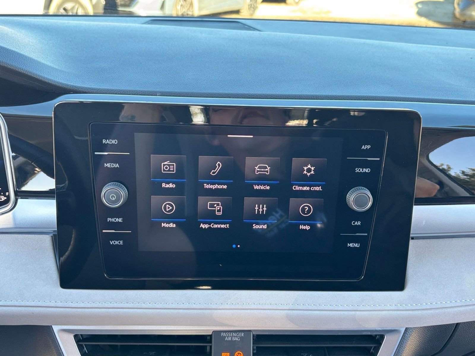 Thumbnail: 2025 Volkswagen Taos - 21