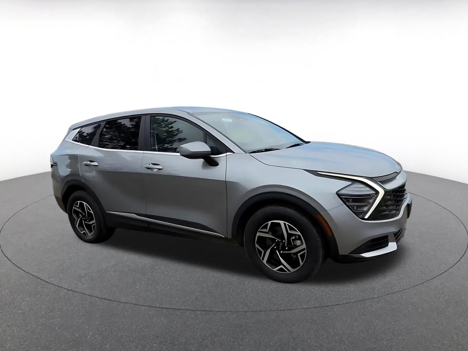 Thumbnail: 2025 Kia Sportage - 2