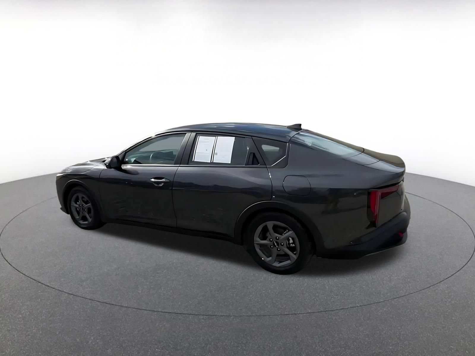 Thumbnail: 2025 Kia K4 - 9