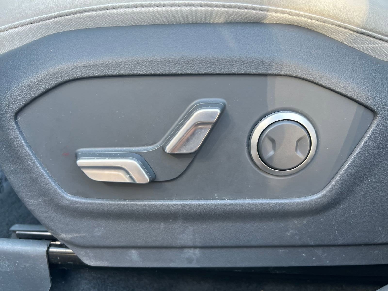 Thumbnail: 2025 Hyundai Santa Fe - 23