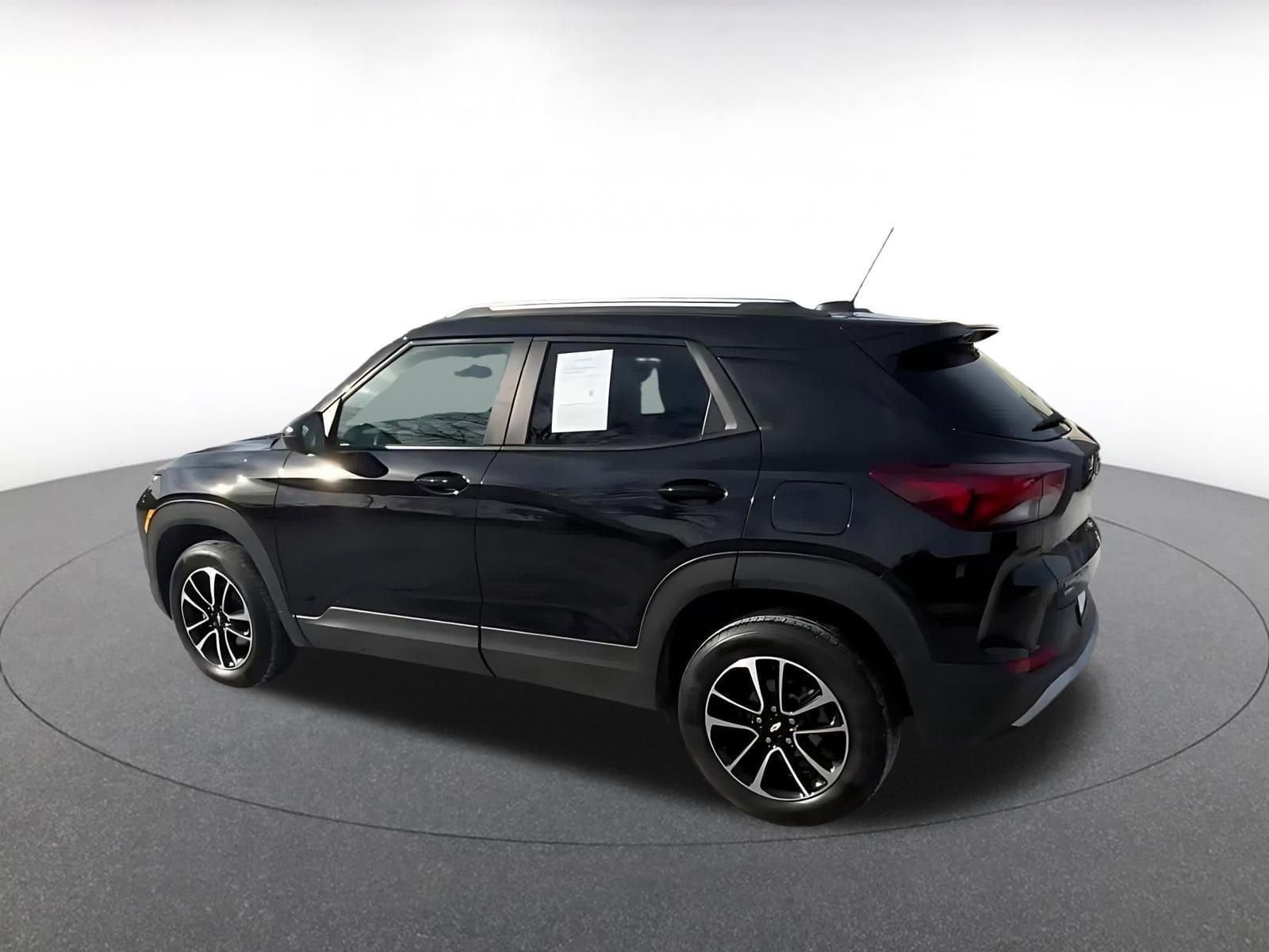 Thumbnail: 2025 Chevrolet TrailBlazer - 10