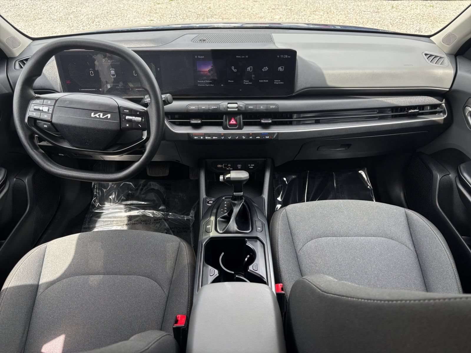 Thumbnail: 2025 Kia K4 - 28
