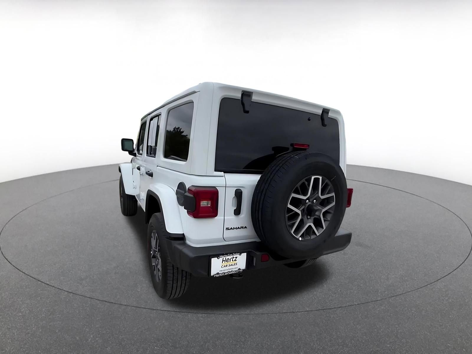 Thumbnail: 2025 Jeep Wrangler - 11