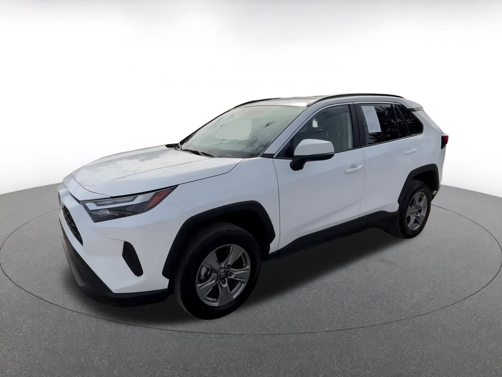 Thumbnail: 2025 Toyota RAV4 - 8