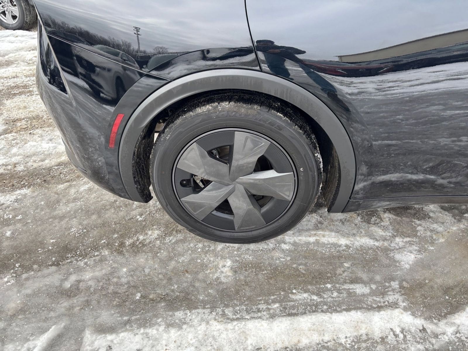 Thumbnail: 2025 Toyota Prius - 28