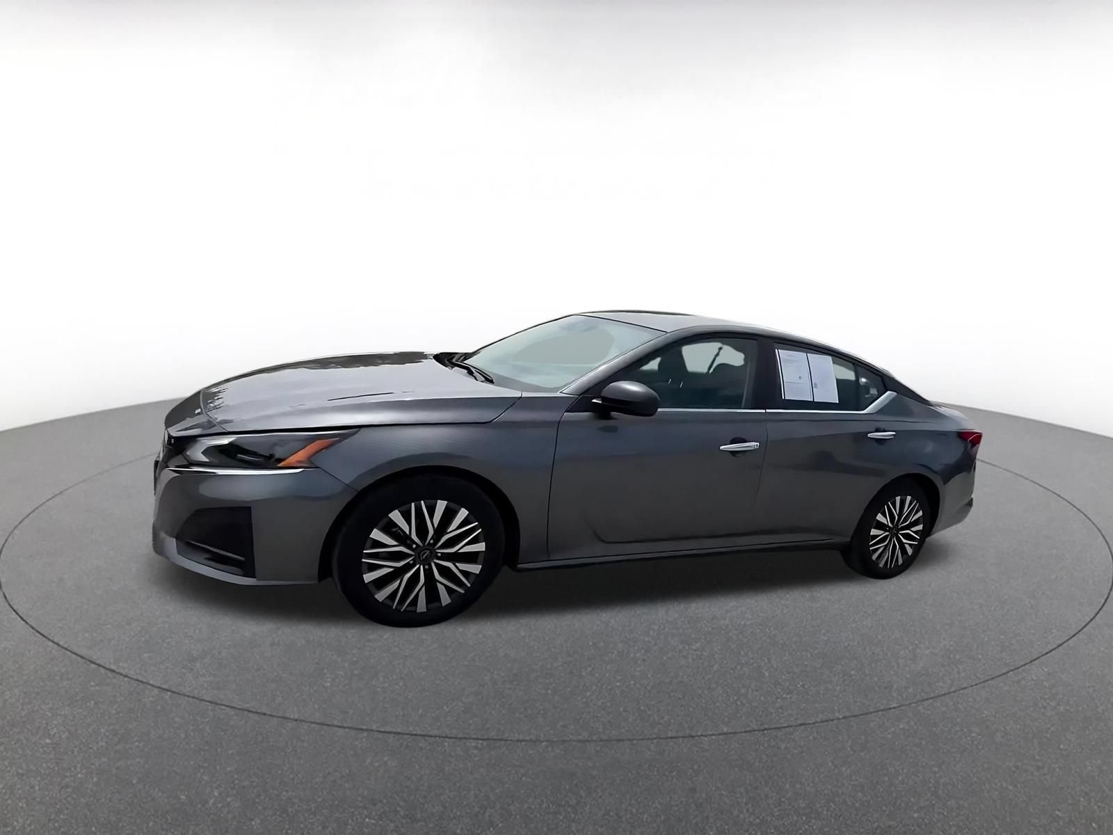 Thumbnail: 2025 Nissan Altima - 6