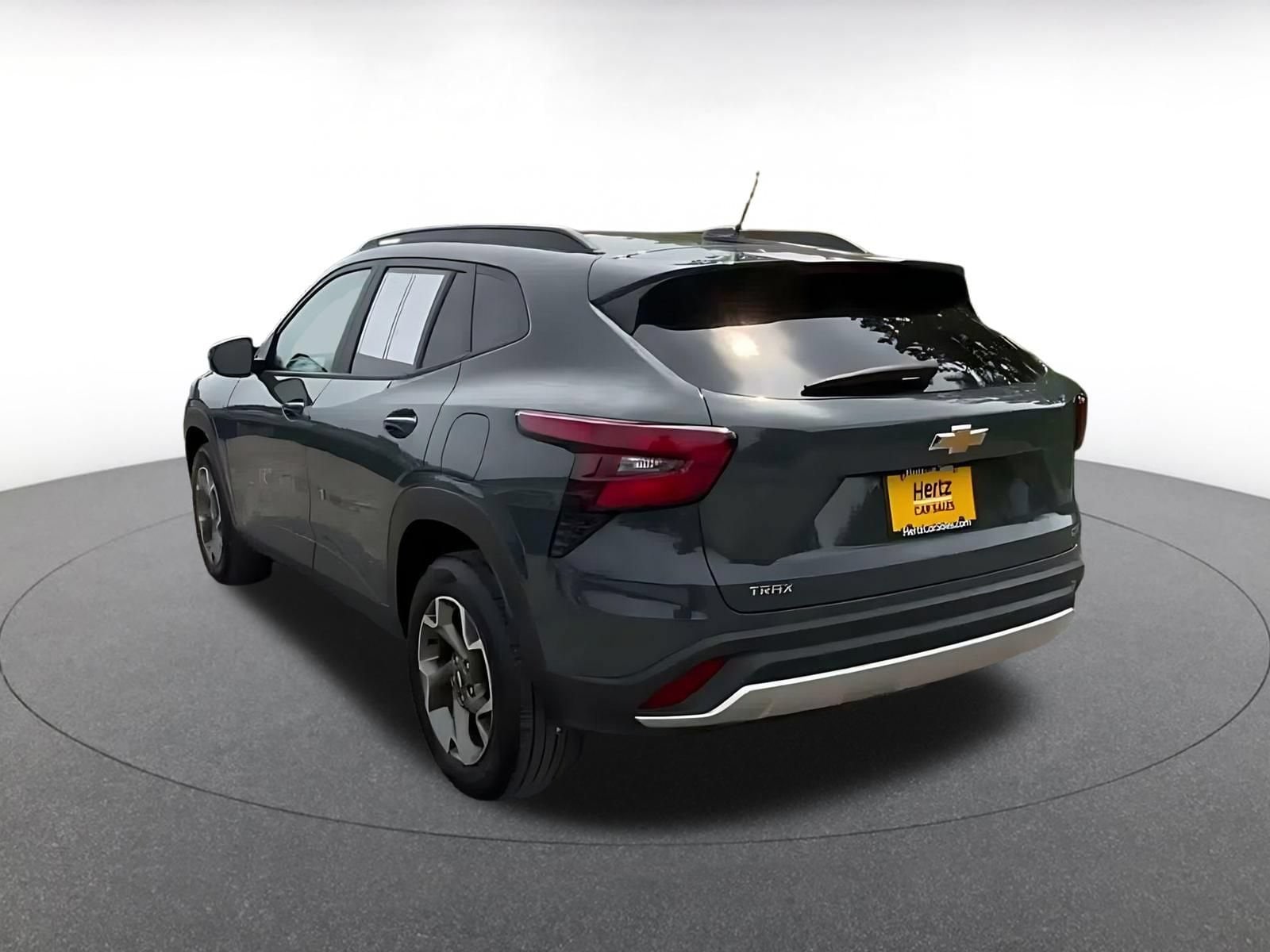 Thumbnail: 2025 Chevrolet Trax - 10