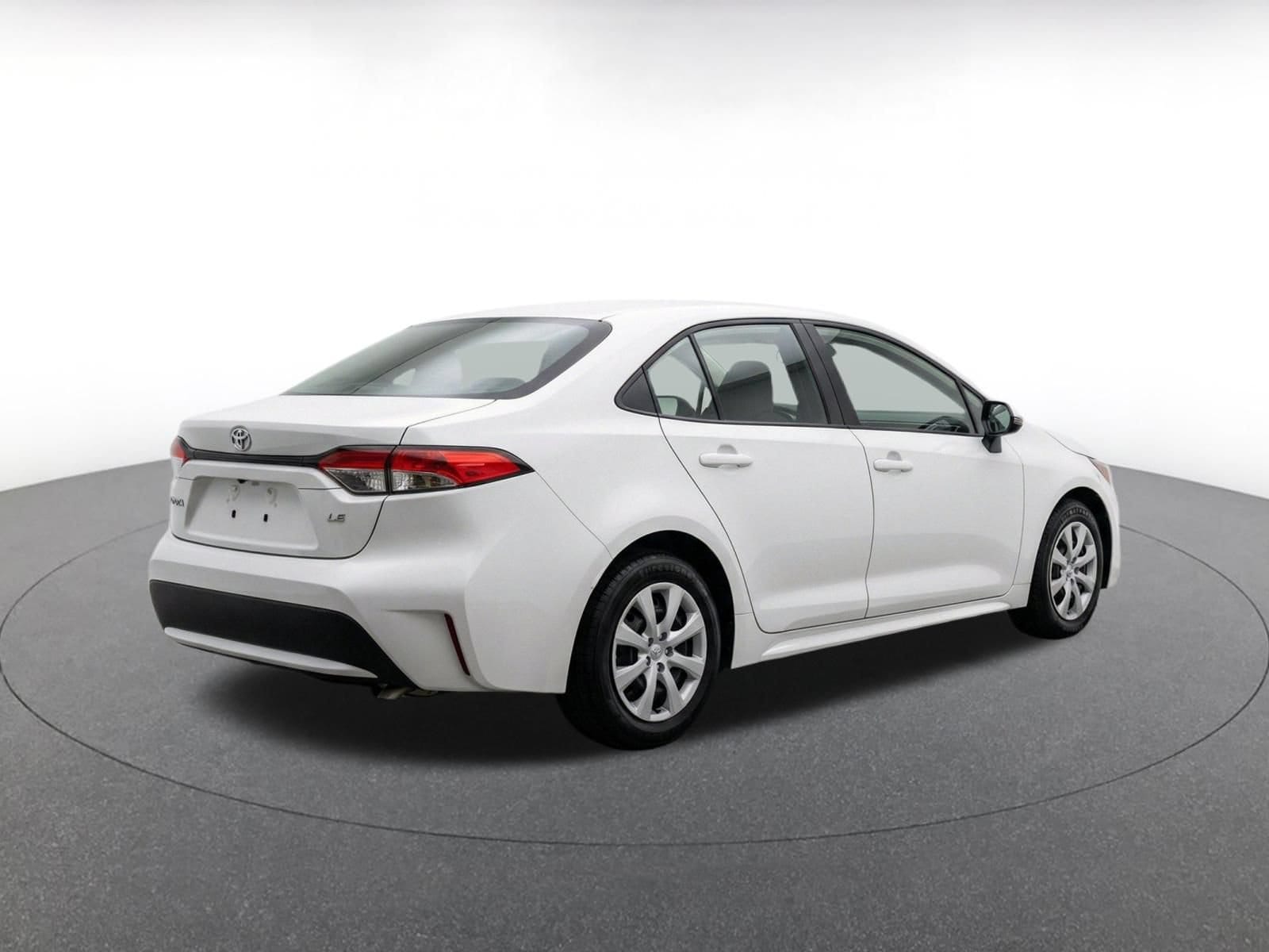 Thumbnail: 2025 Toyota Corolla - 8