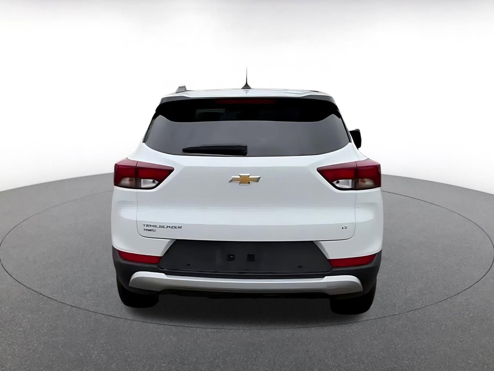 Thumbnail: 2025 Chevrolet TrailBlazer - 12