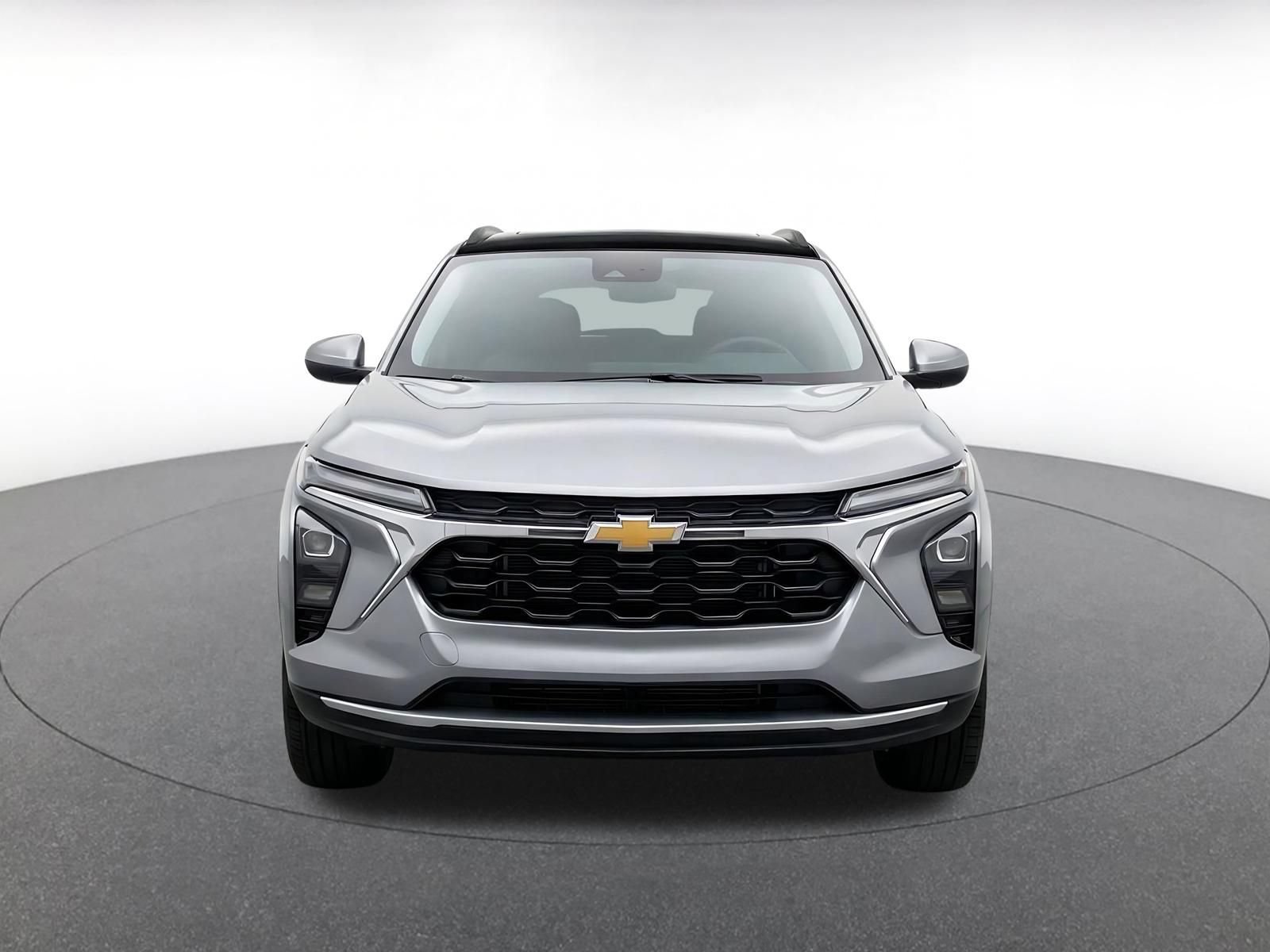 Thumbnail: 2025 Chevrolet Trax - 2