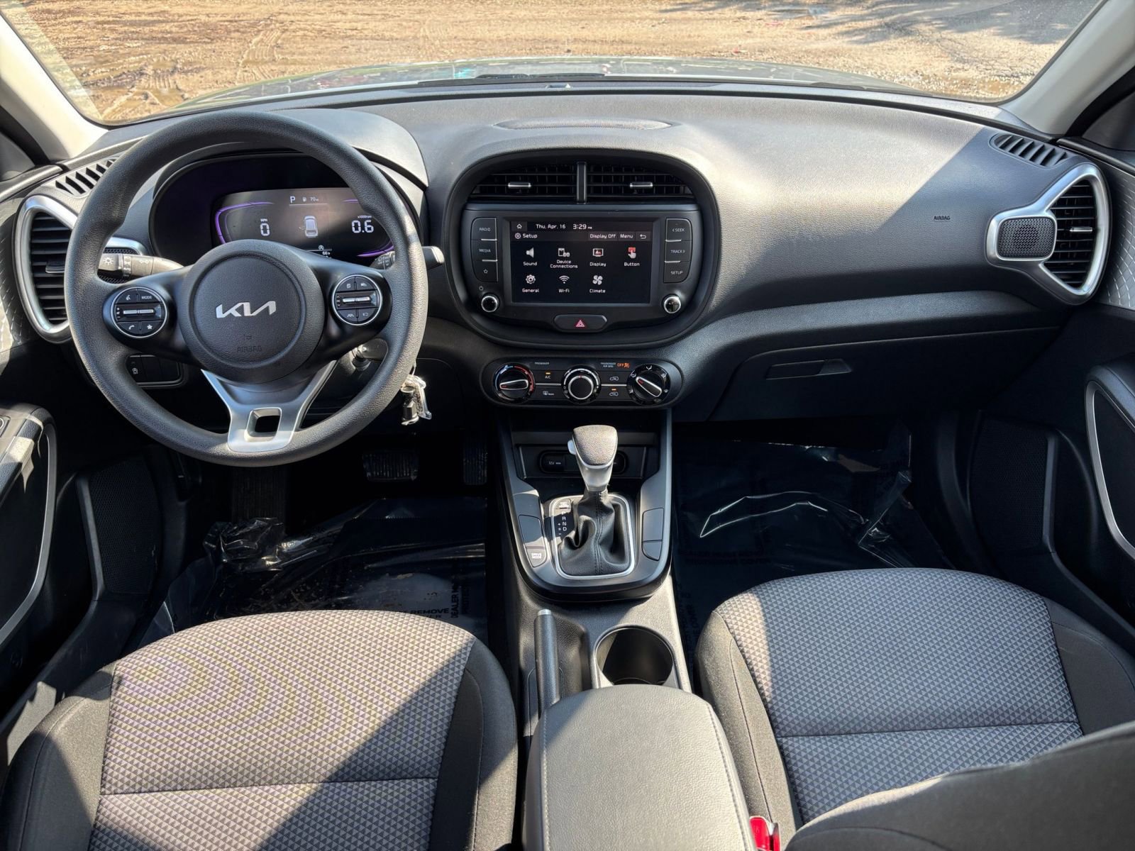Thumbnail: 2025 Kia Soul - 31