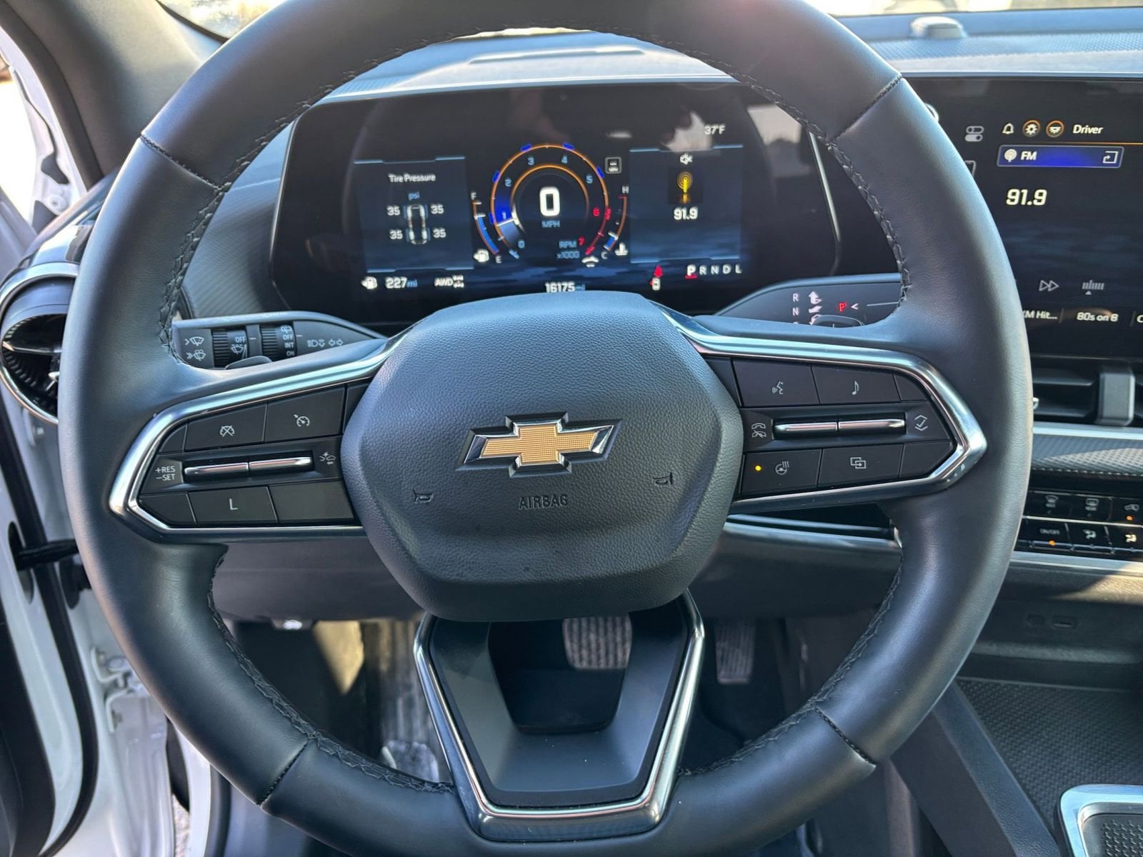 Thumbnail: 2025 Chevrolet Equinox - 27