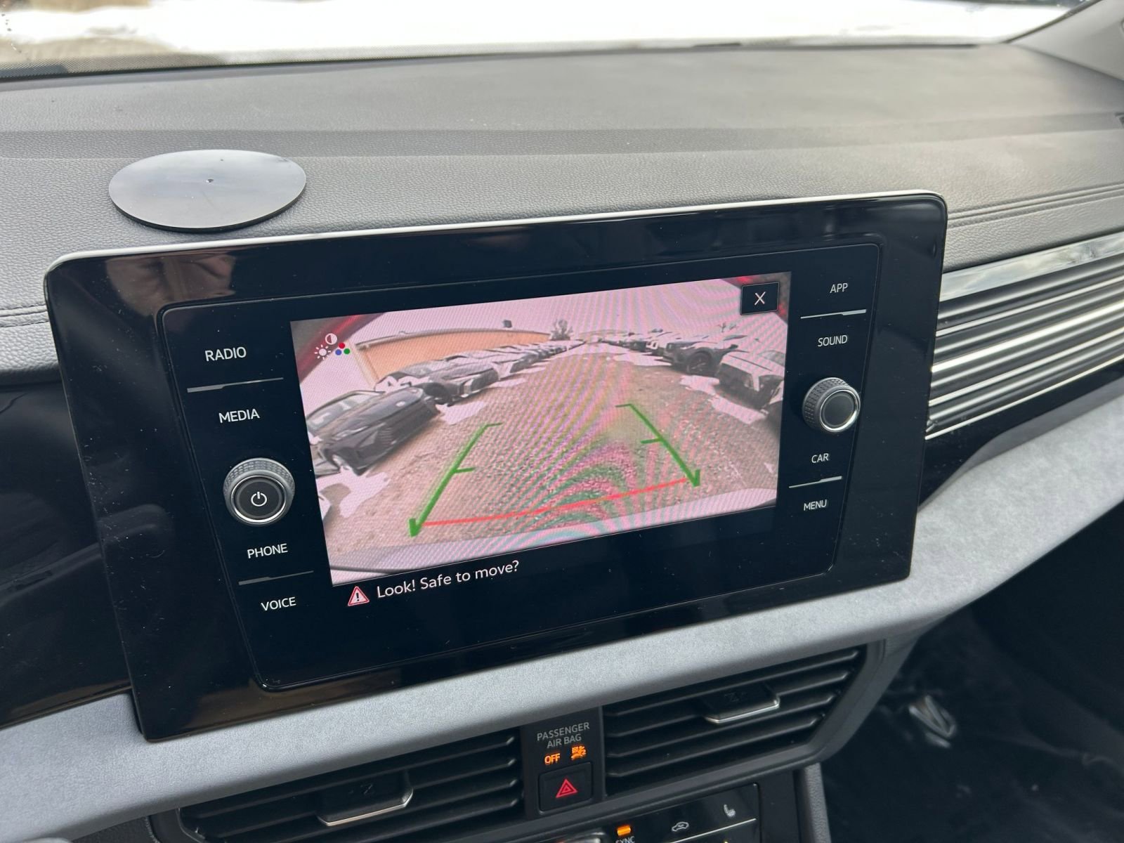 Thumbnail: 2025 Volkswagen Jetta - 17