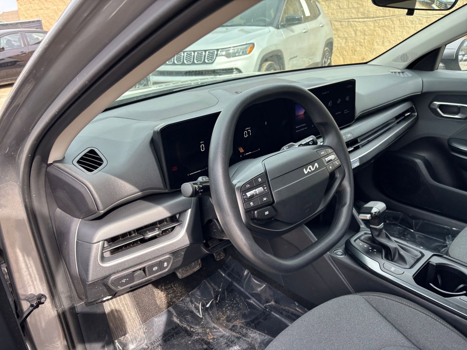 Thumbnail: 2025 Kia K4 - 34