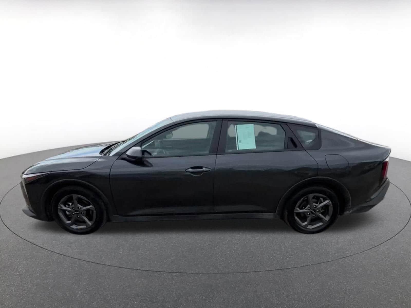 Thumbnail: 2025 Kia K4 - 9