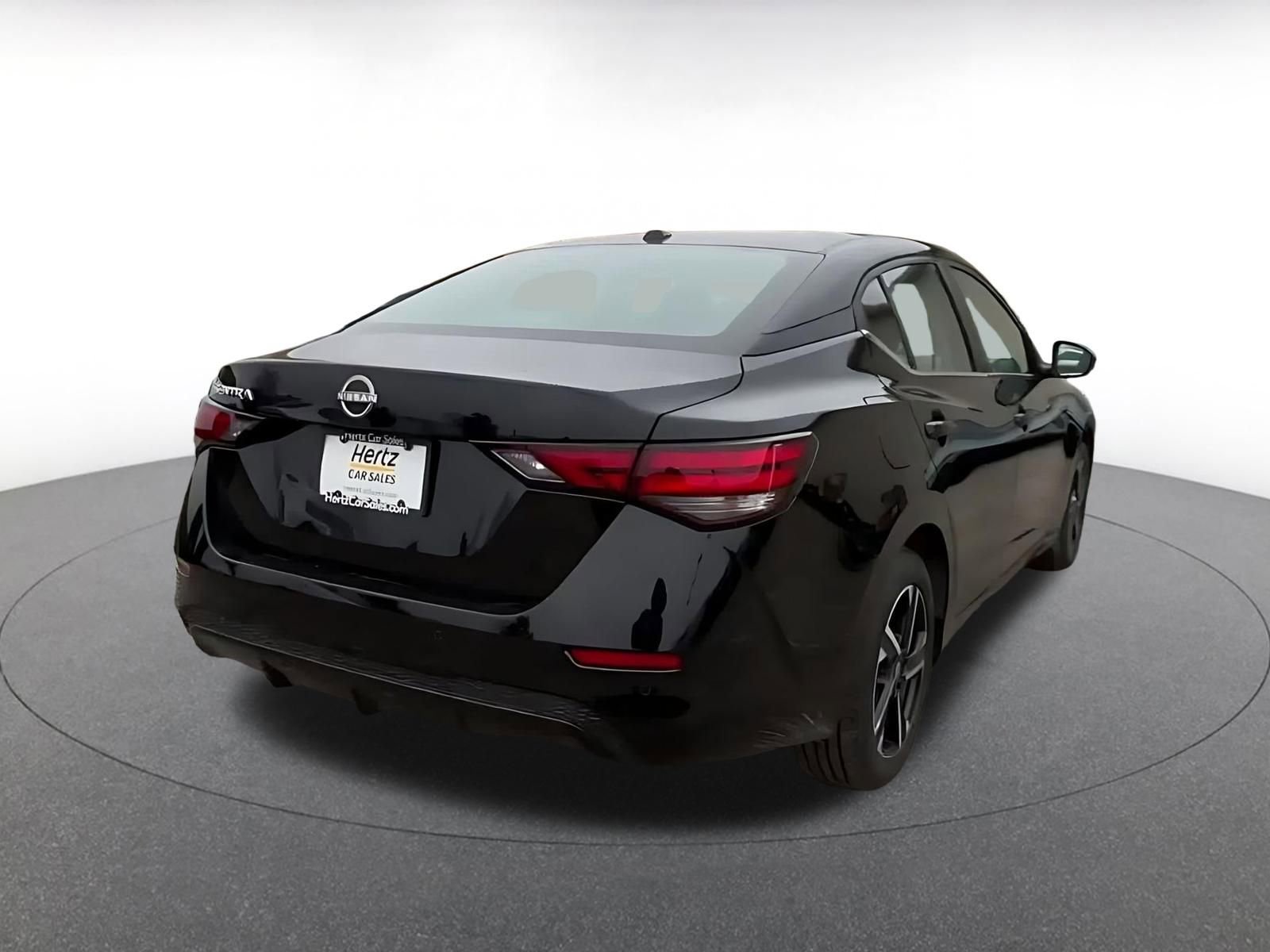 Thumbnail: 2025 Nissan Sentra - 14