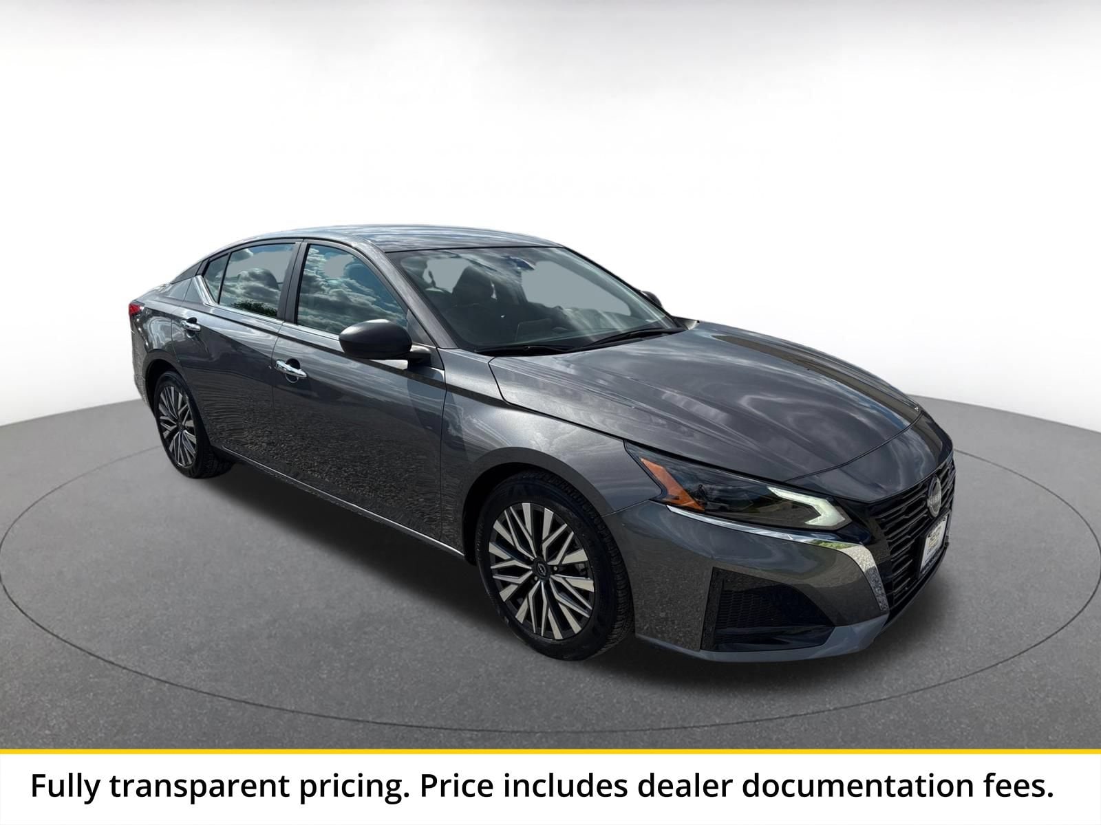 Thumbnail: 2025 Nissan Altima - 1