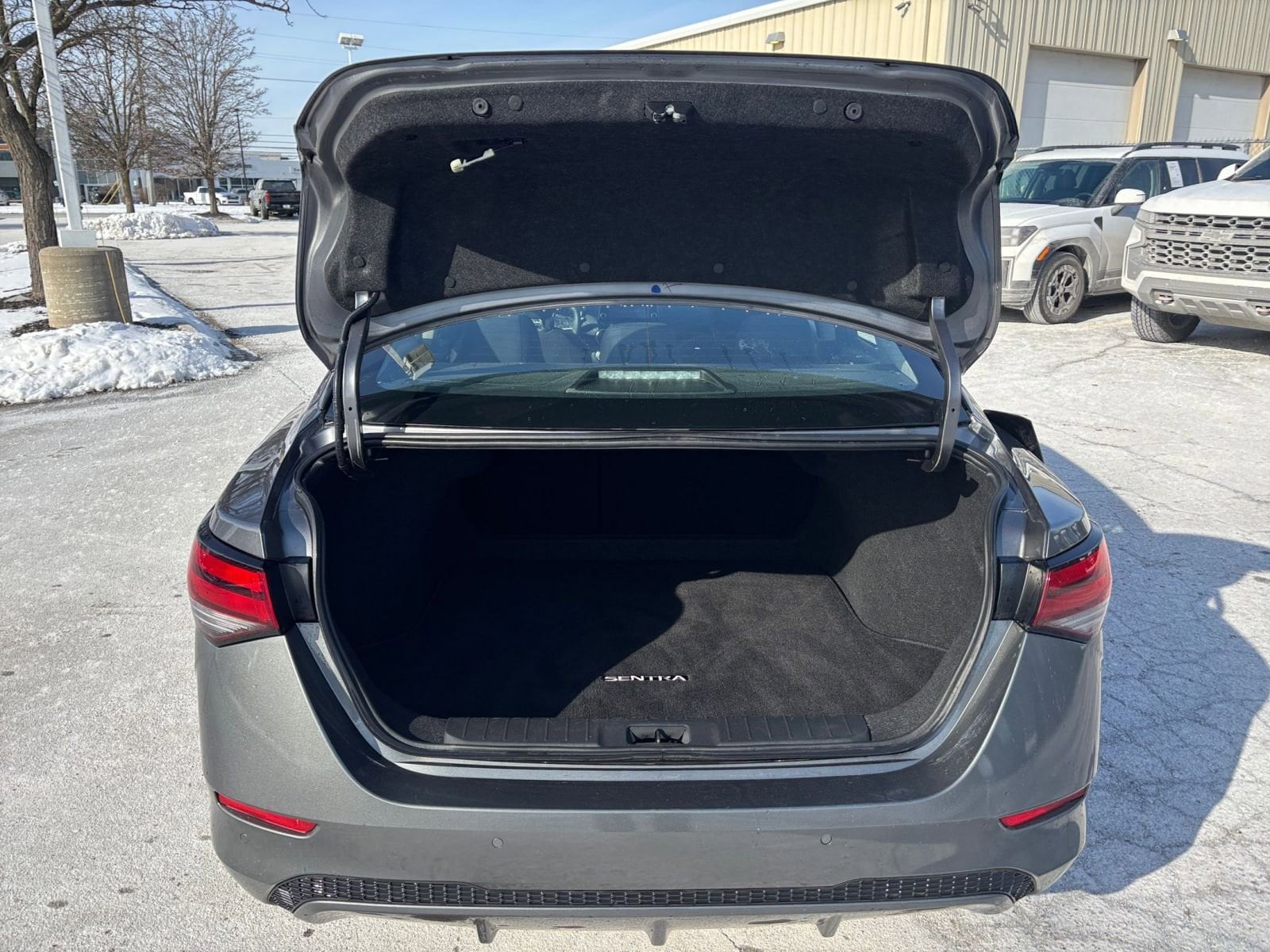 Thumbnail: 2025 Nissan Sentra - 29