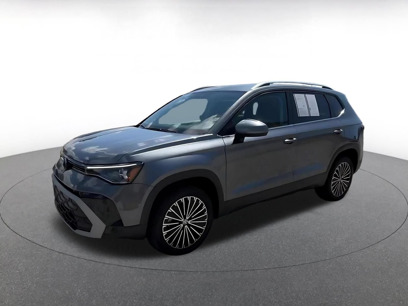 Thumbnail: 2026 Volkswagen Taos - 8