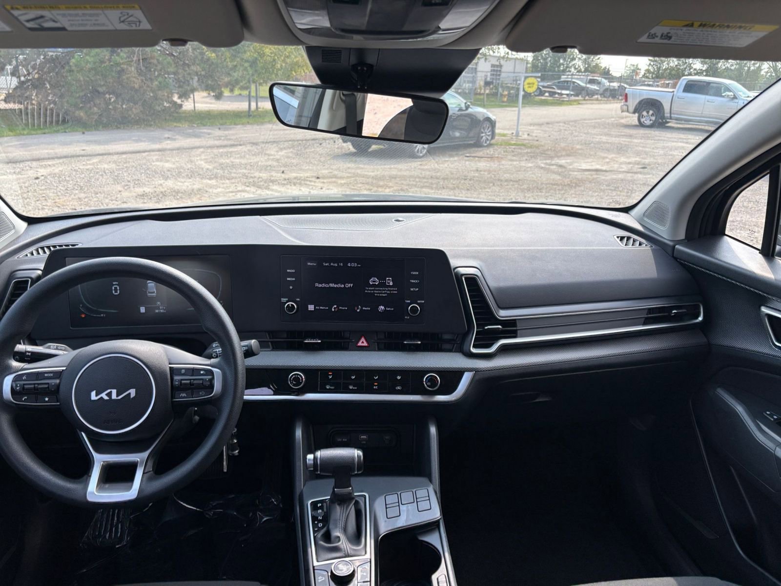 Thumbnail: 2024 Kia Sportage - 32