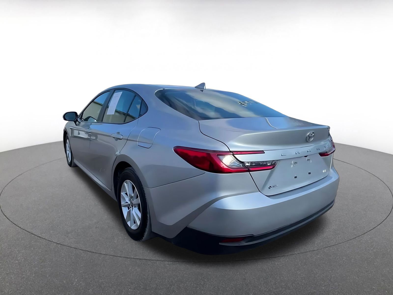 Thumbnail: 2025 Toyota Camry - 11