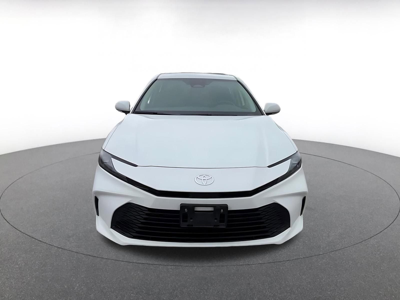 Thumbnail: 2025 Toyota Camry - 4