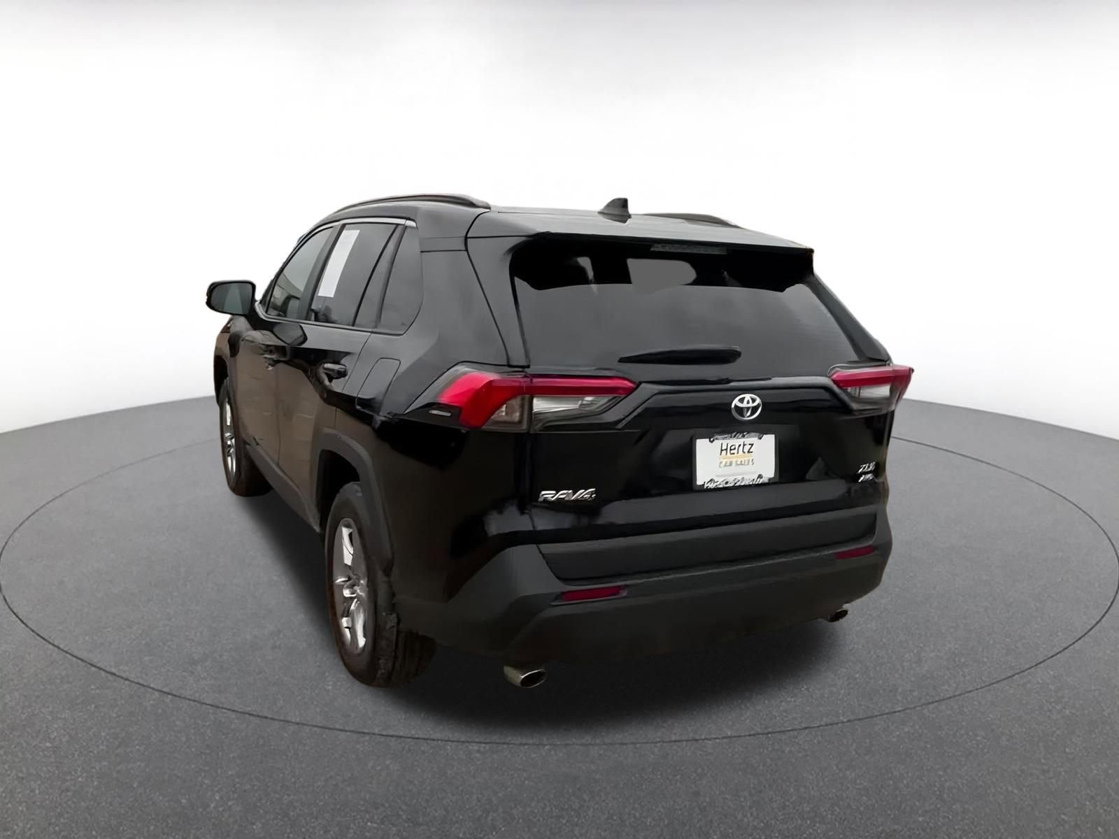 Thumbnail: 2025 Toyota RAV4 - 11