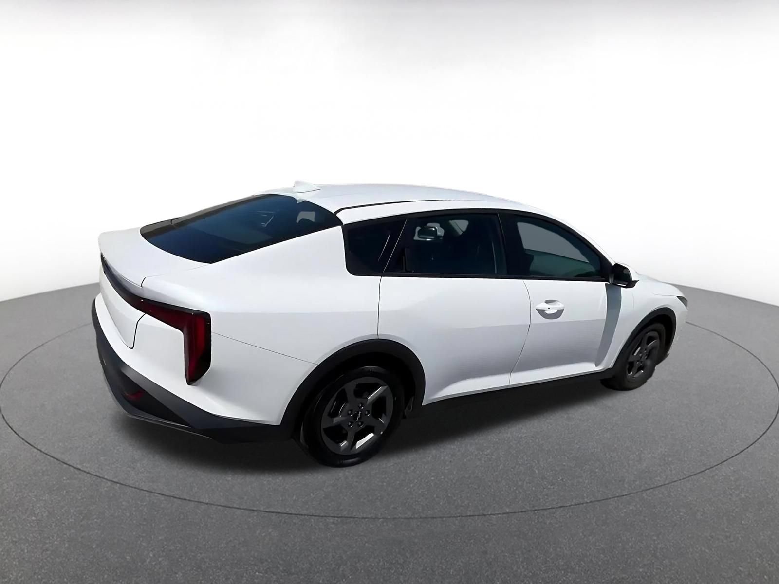Thumbnail: 2025 Kia K4 - 15