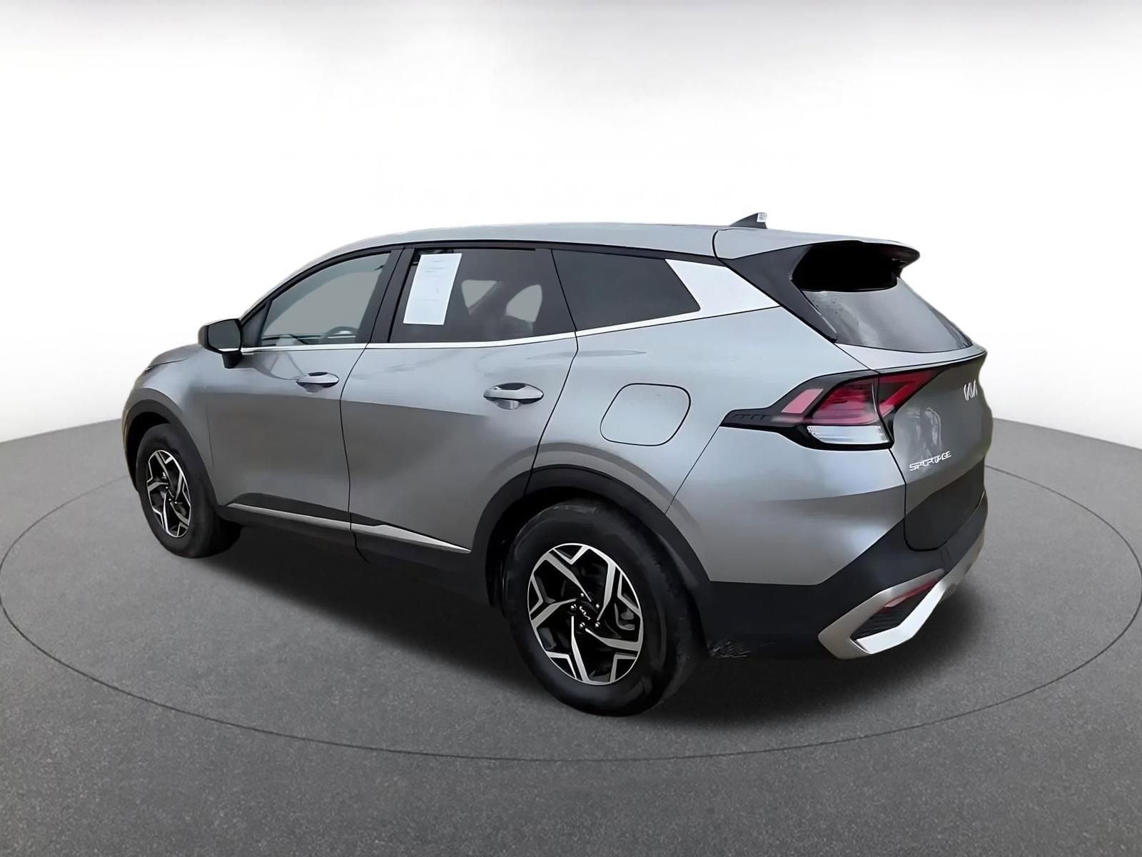 Thumbnail: 2025 Kia Sportage - 10
