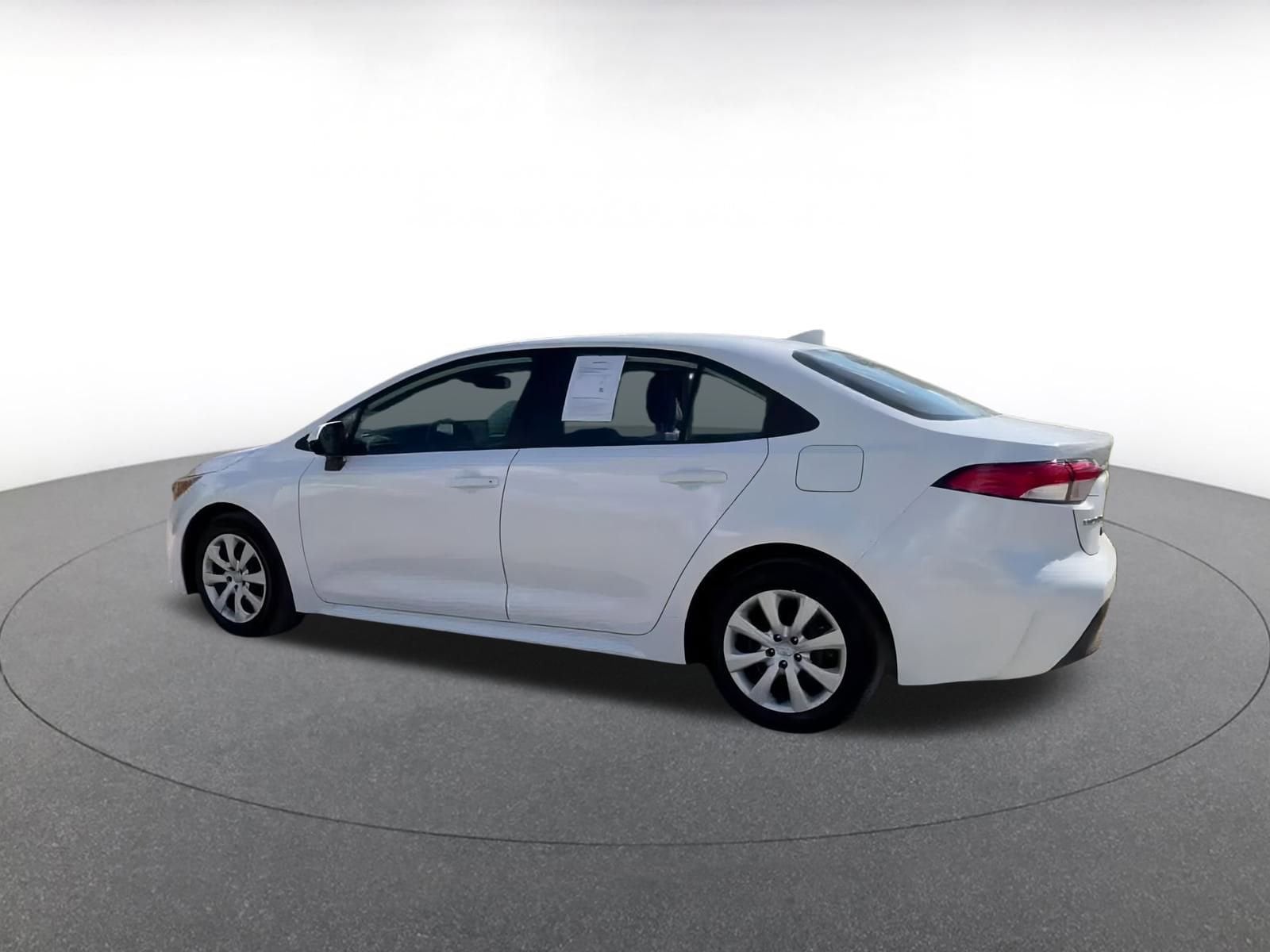 Thumbnail: 2025 Toyota Corolla - 10