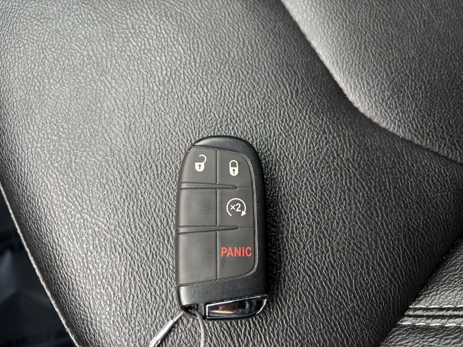 Thumbnail: 2025 Jeep Compass - 22