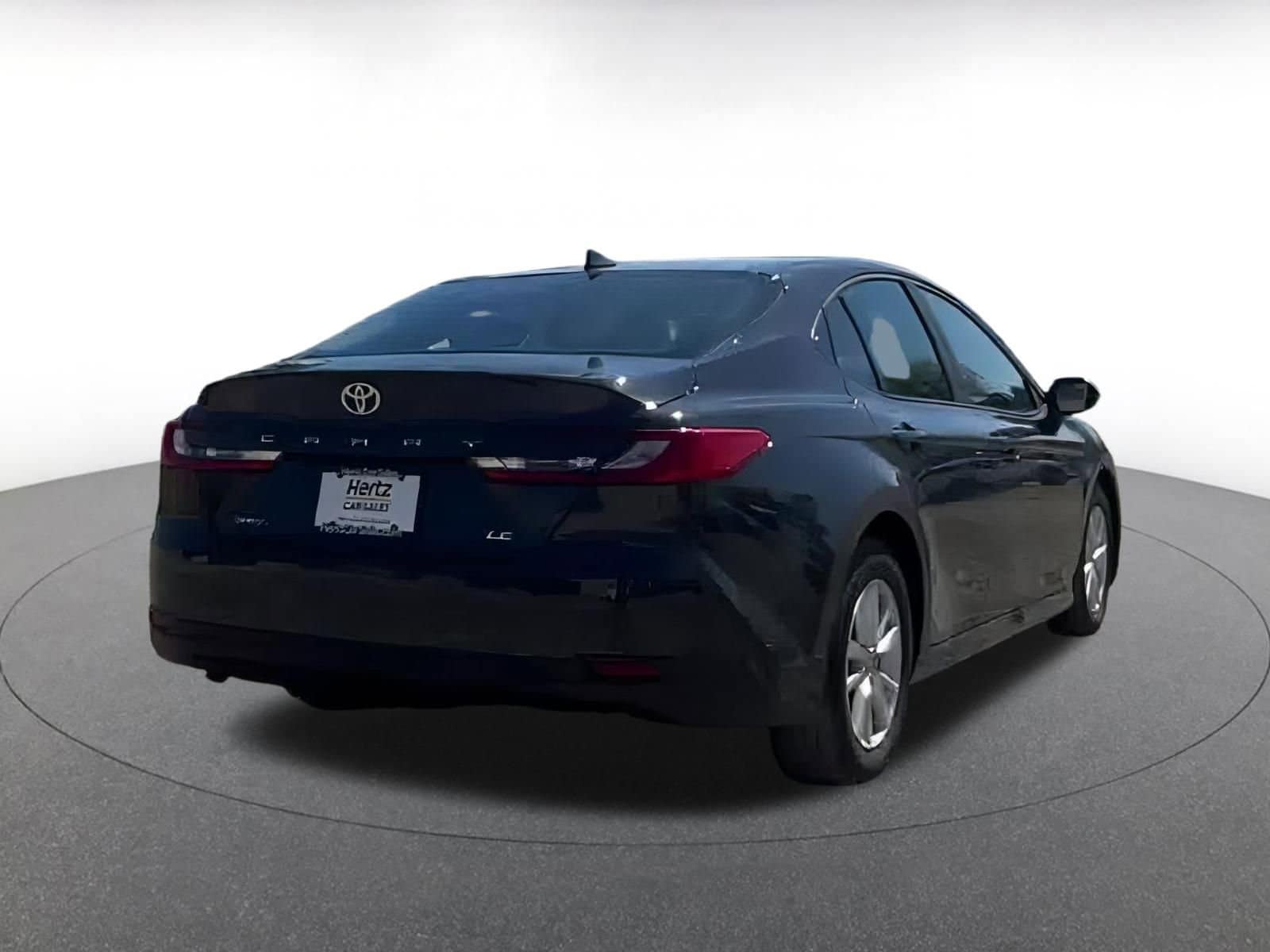 2025 Toyota Camry LE 16