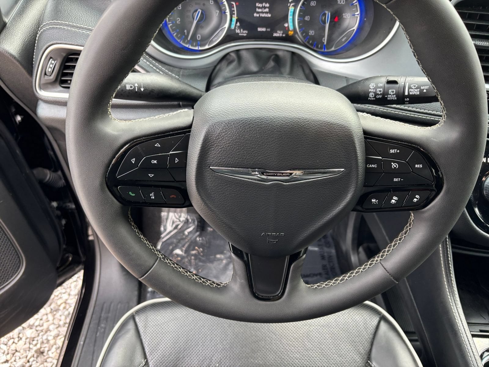 Thumbnail: 2025 Chrysler Pacifica - 31