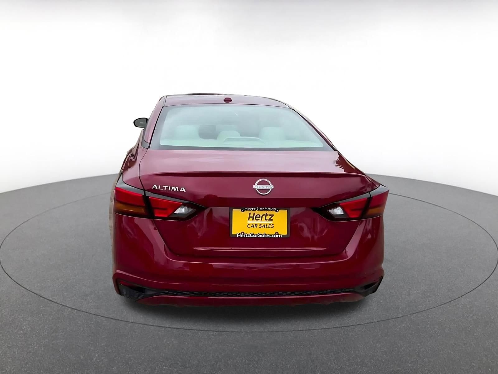 Thumbnail: 2025 Nissan Altima - 12