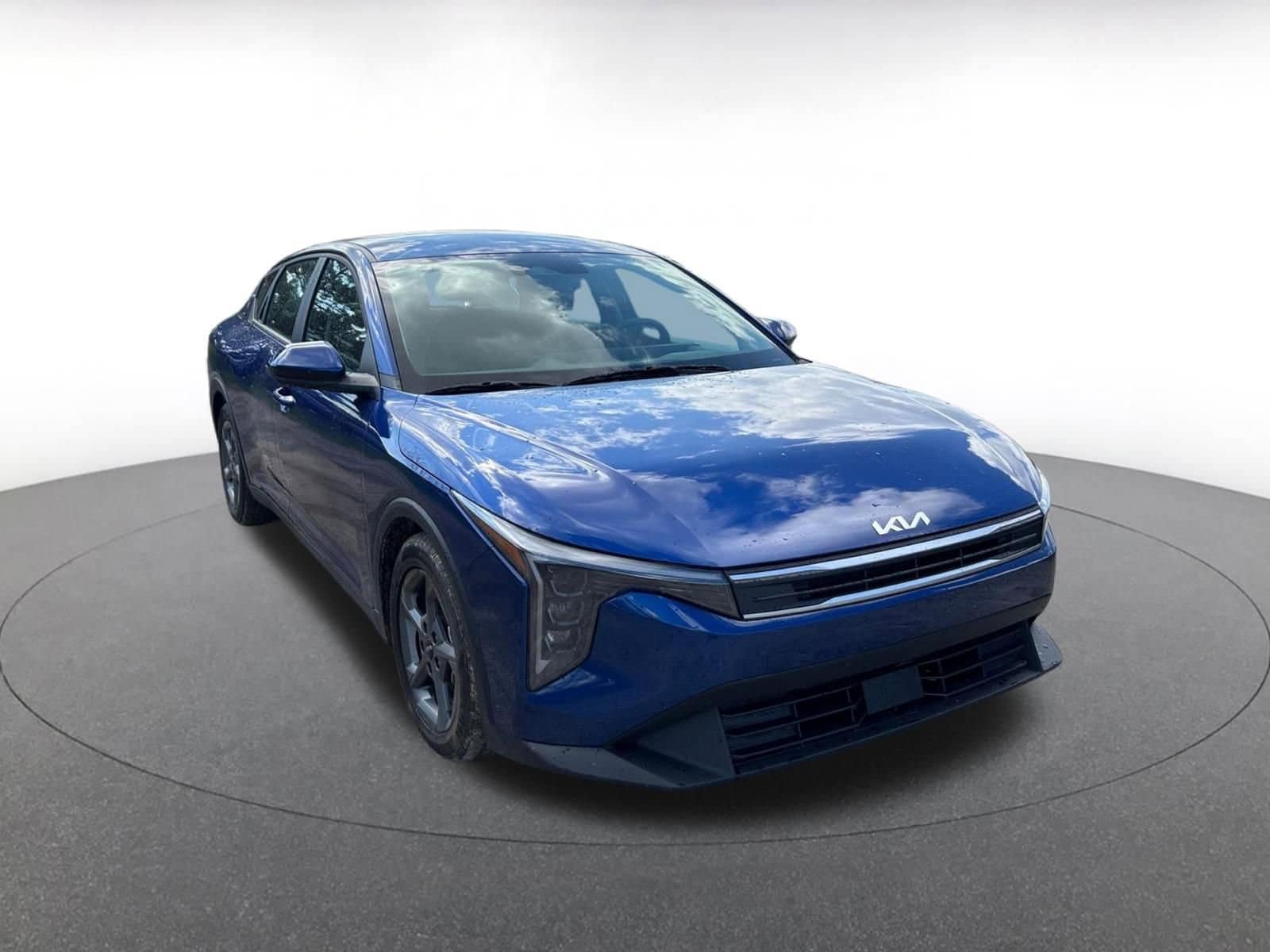 Thumbnail: 2025 Kia K4 - 1