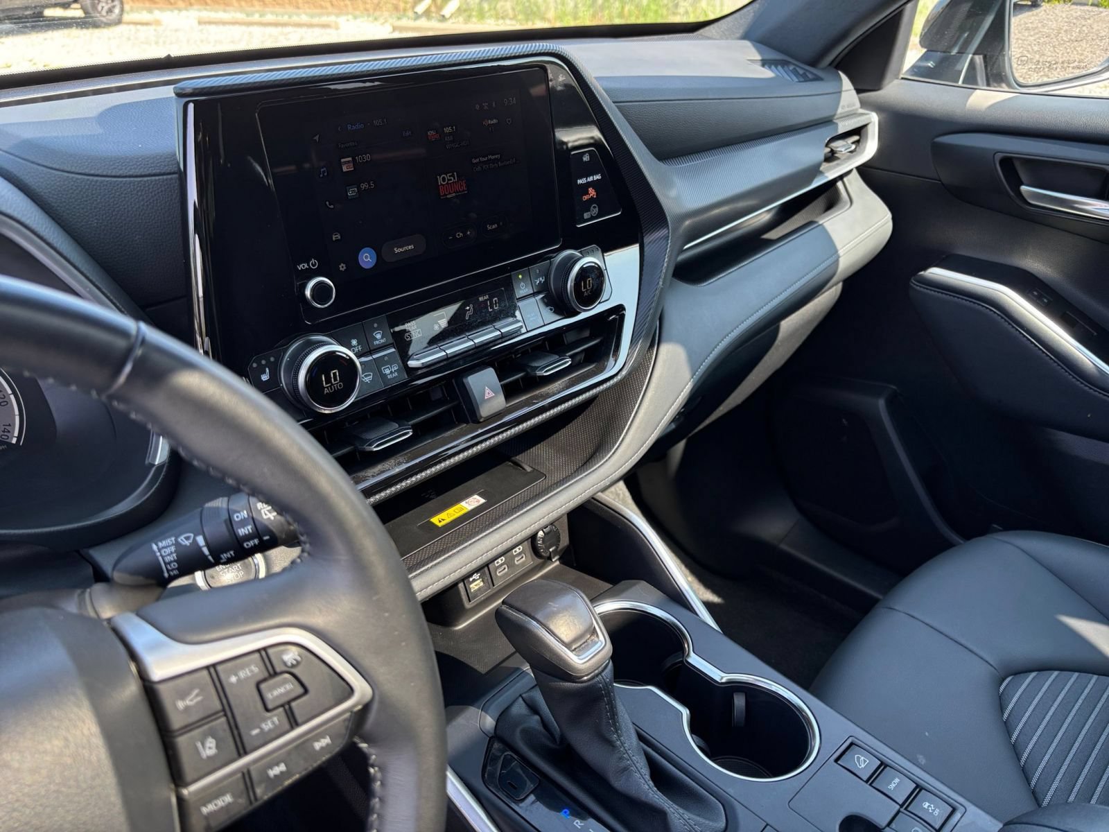 Thumbnail: 2025 Toyota Highlander - 17