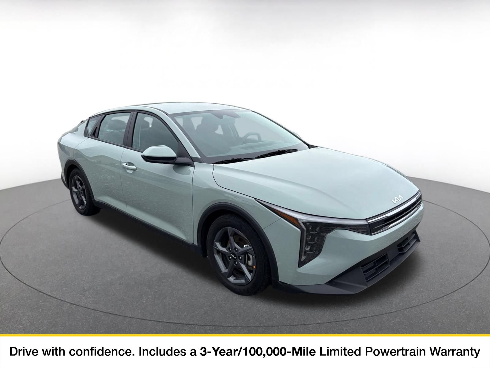 Thumbnail: 2026 Kia K4 - 1