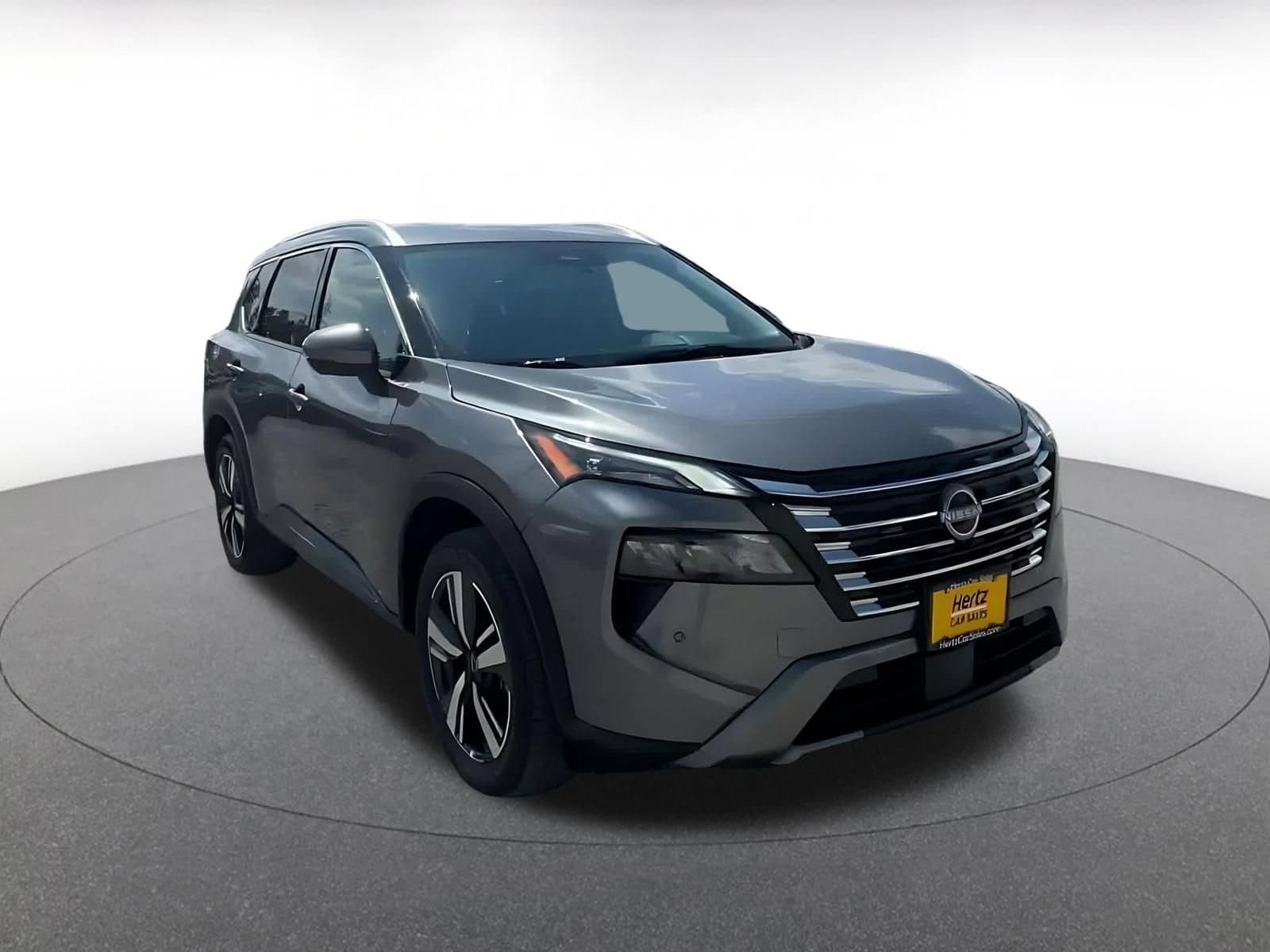 Thumbnail: 2026 Nissan Rogue - 3