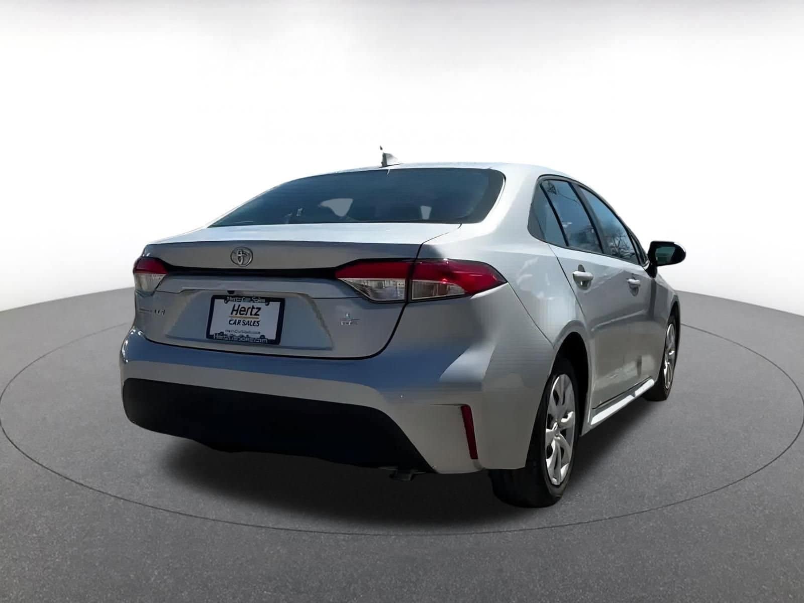 2024 Toyota Corolla LE 17