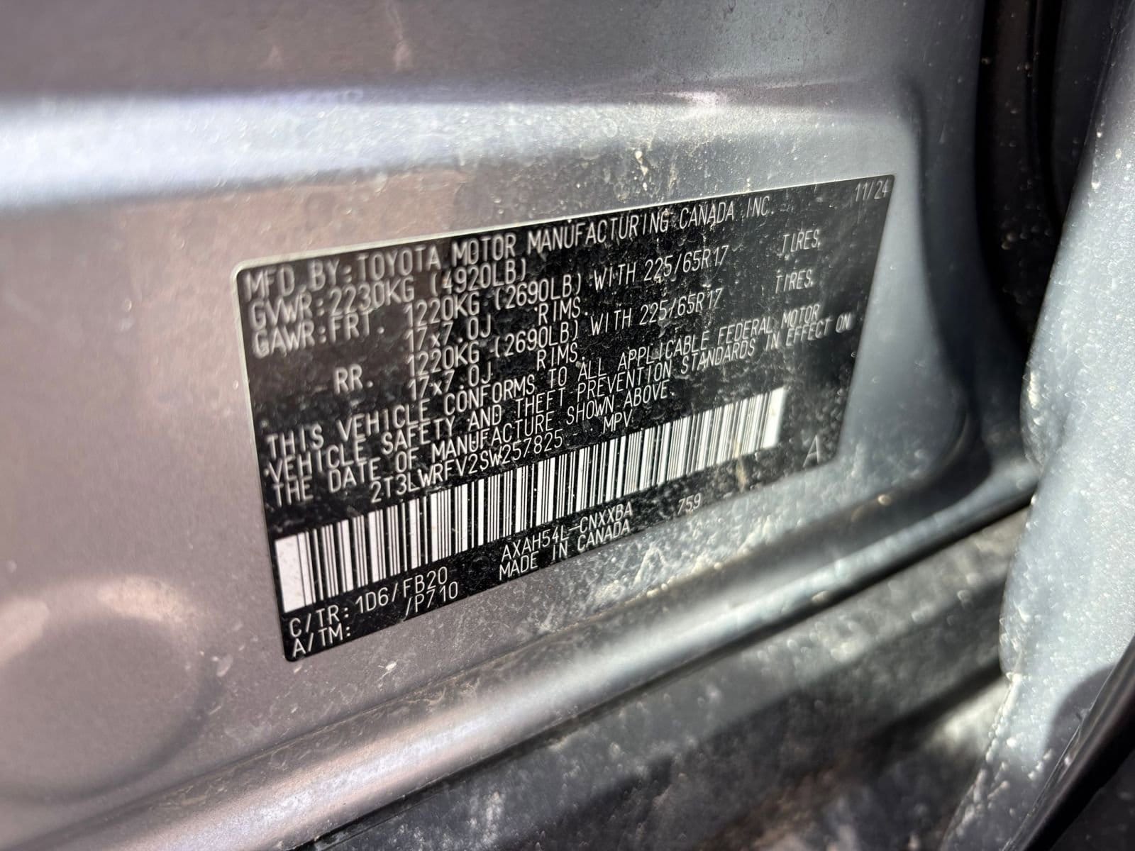 Thumbnail: 2025 Toyota RAV4 - 28