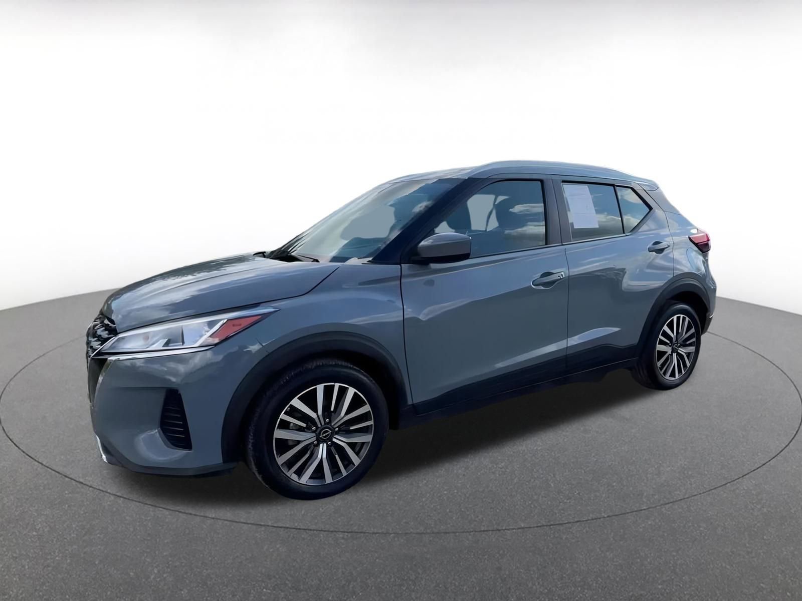 Thumbnail: 2024 Nissan Kicks - 8